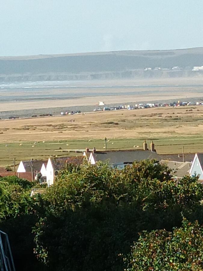 Contemporary One Bed Studio. Sea Views And Parking Westward Ho!  Exteriér fotografie